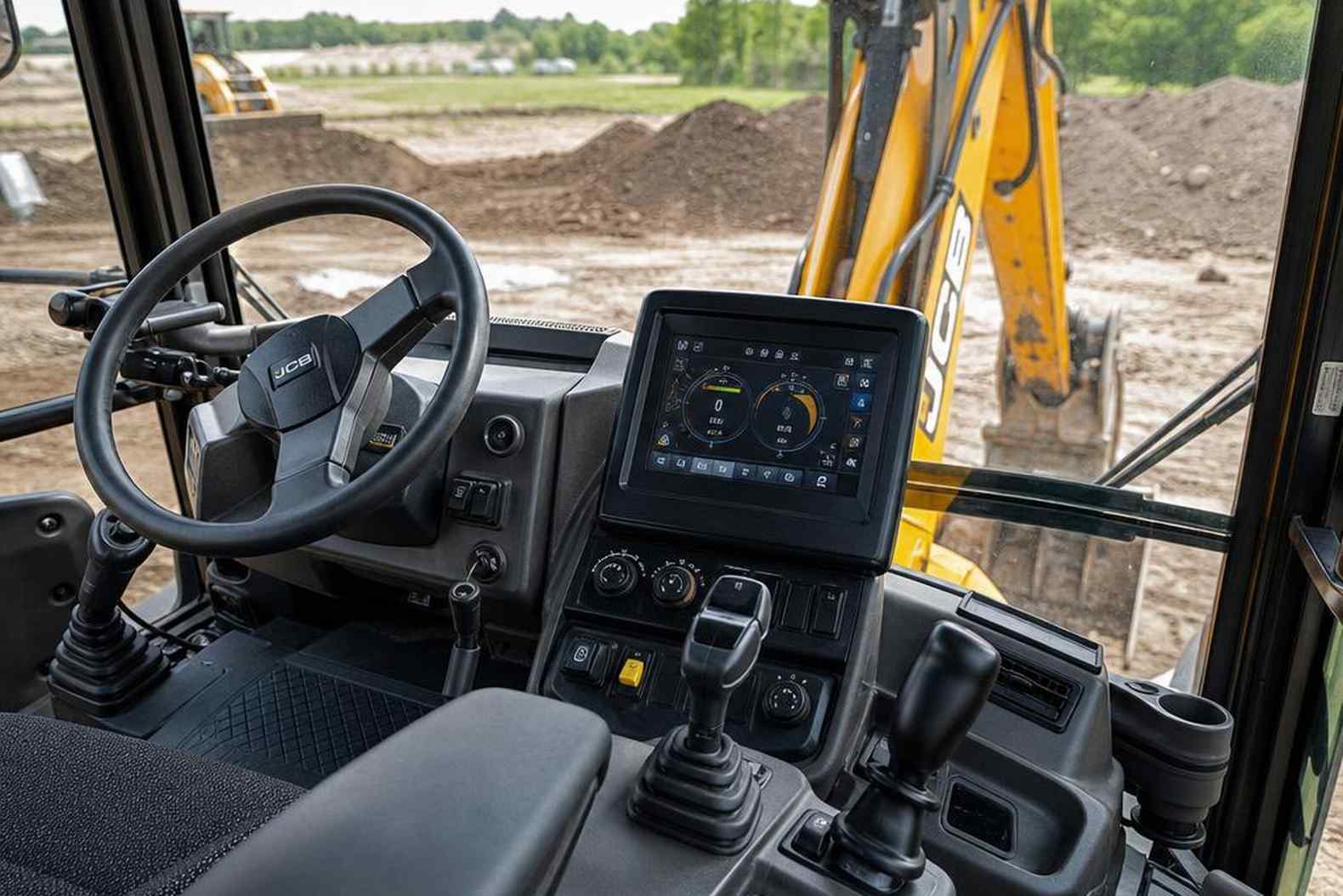 кабина оператора XCMG XC8 с электронной панелью управления